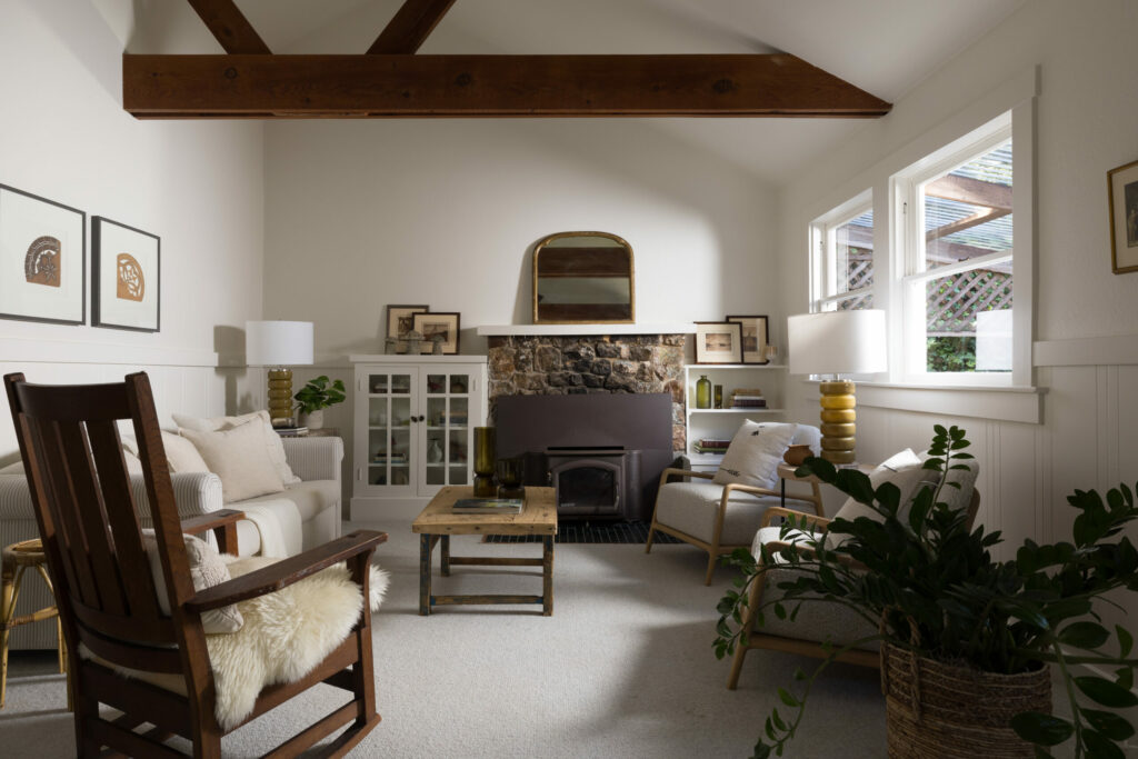 Occidental cottage home