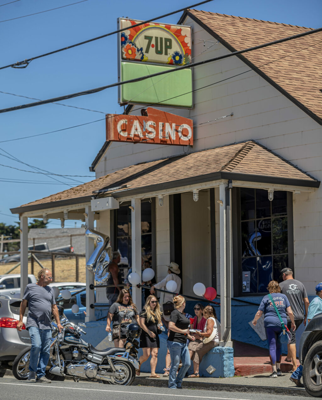 Casino Bar & Grill restaurant in Bodega