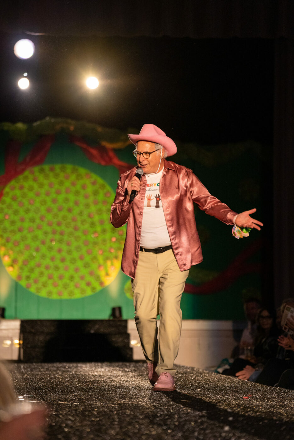 Master of Ceremonies Gary Saperstein welcomes guests to the 15th annual Trashion Fashion Runway Show on Saturday, April 19, 2025, in Sonoma. (Nicholas Vides / For The Press Democrat)