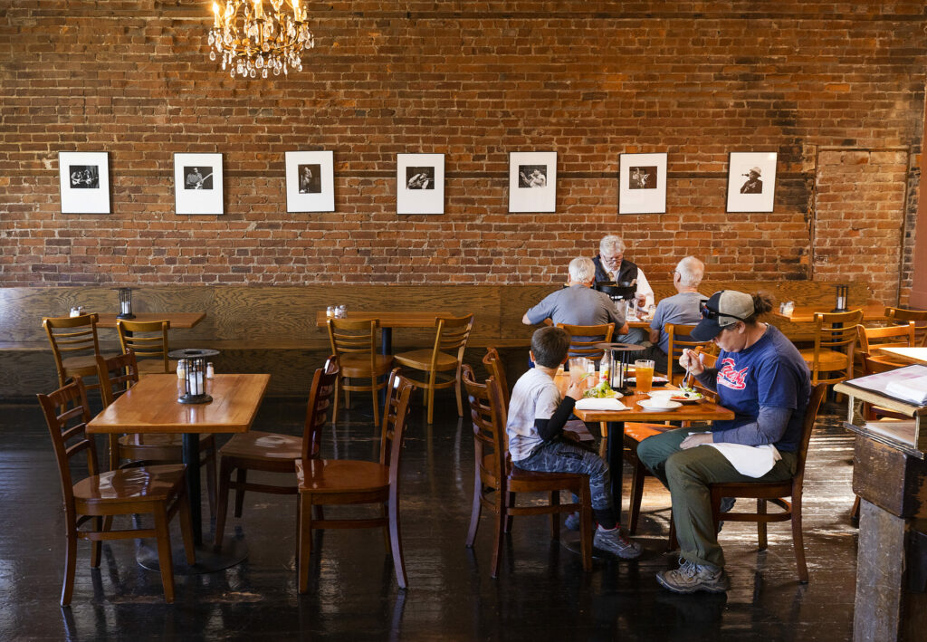 Old Chicago Pizza, historic restaurant in Petaluma